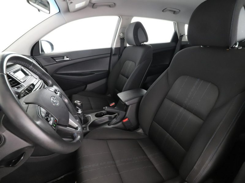 Hyundai Tucson Klimatyzacja Czujniki parkowanie El.szyby Bluetooth III (2015-2020)