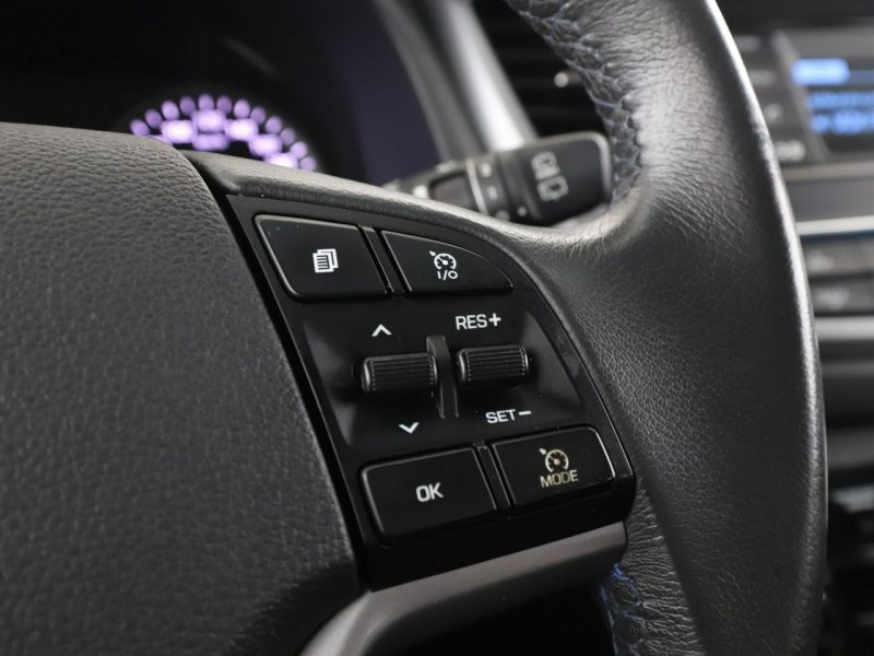 Hyundai Tucson Klimatyzacja Czujniki parkowanie El.szyby Bluetooth III (2015-2020)