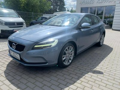 Volvo V40 2.0d Automat FullLED Navi II (2012-)