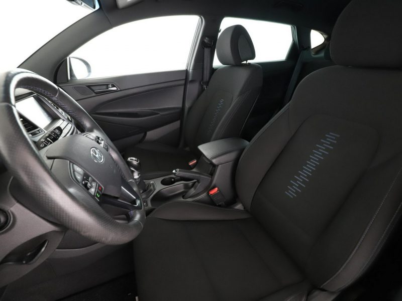 Hyundai Tucson Navi Klimatyzacja Kamera cofania Podgrzewane fotele Bluetooth III (2015-2020)