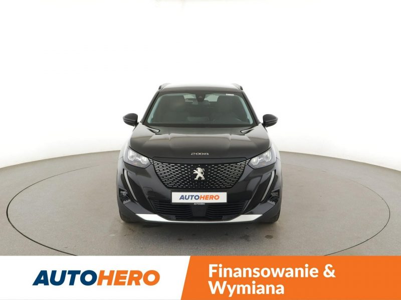 Peugeot 2008 Allure półskóra navi PDC-kamera grzane fotele LED tempomat Bluetooth II (2019-)