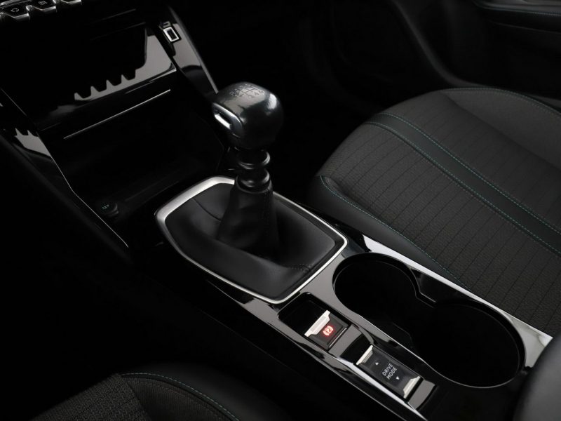 Peugeot 2008 Allure półskóra navi PDC-kamera grzane fotele LED tempomat Bluetooth II (2019-)