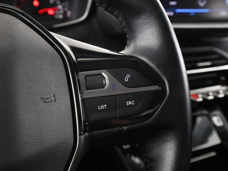 Peugeot 2008 Allure półskóra navi PDC-kamera grzane fotele LED tempomat Bluetooth II (2019-)