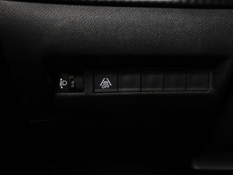 Peugeot 2008 Allure półskóra navi PDC-kamera grzane fotele LED tempomat Bluetooth II (2019-)