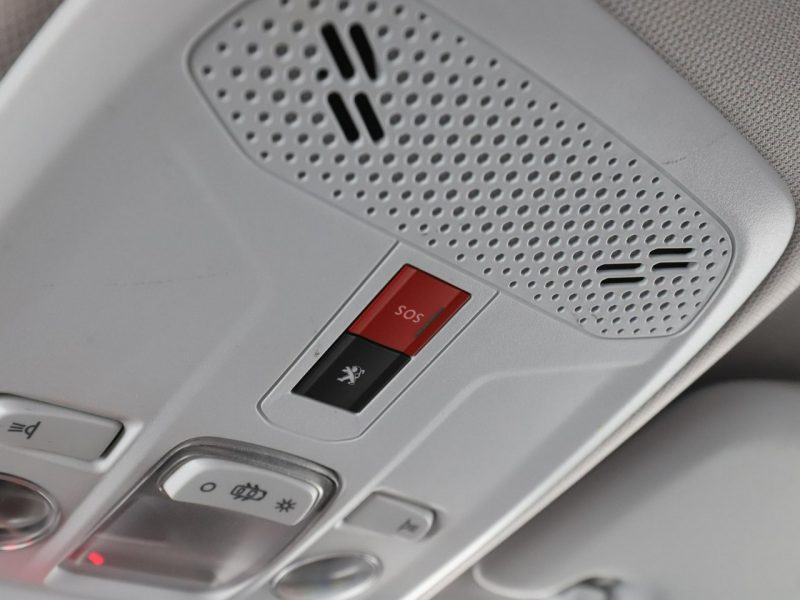 Peugeot 2008 Allure półskóra navi PDC-kamera grzane fotele LED tempomat Bluetooth II (2019-)
