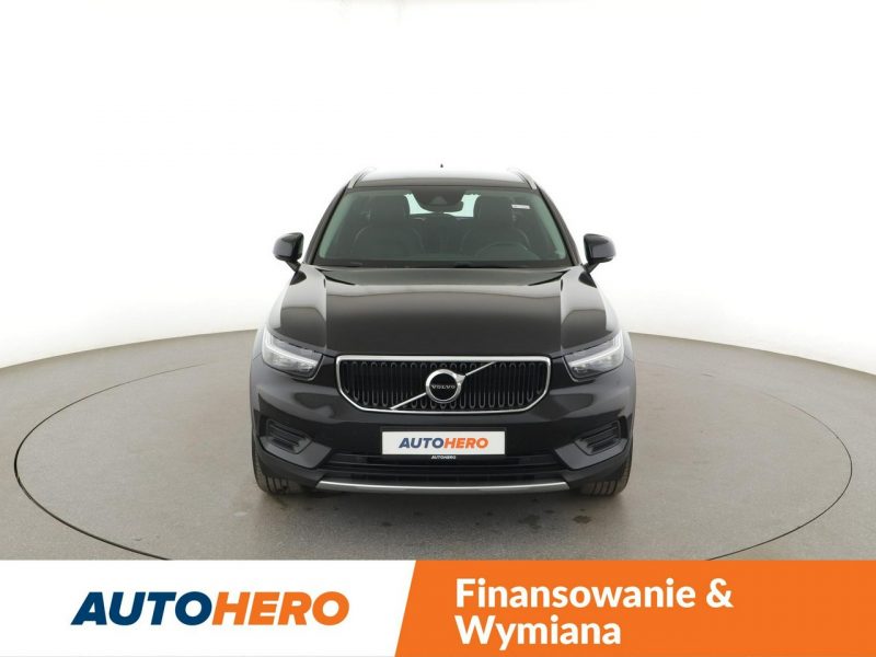 Volvo XC 40 FV24 2.0 T4 Automat Momentum Pro Navi Tempomat Grzana Skóra Kamera LED