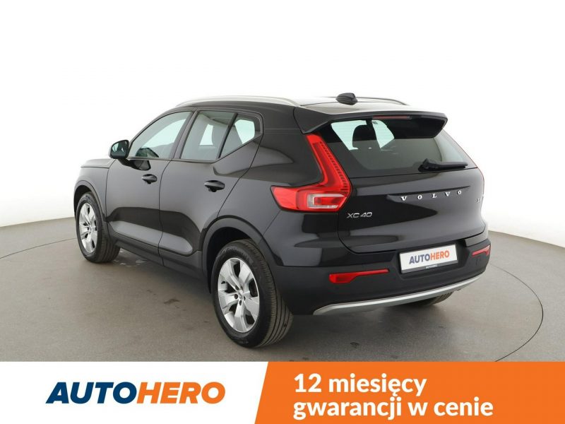 Volvo XC 40 FV24 2.0 T4 Automat Momentum Pro Navi Tempomat Grzana Skóra Kamera LED