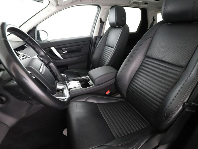 Land Rover Discovery Sport 2.0d Sport Automat AWD Panorama Tempomat Navi GrzanaSkóra Meridian LED