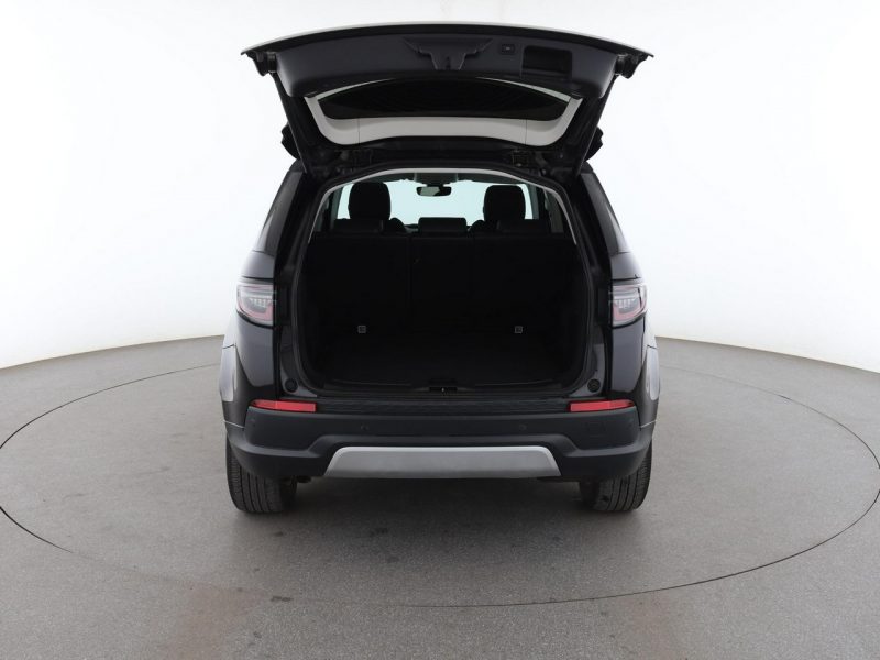 Land Rover Discovery Sport 2.0d Sport Automat AWD Panorama Tempomat Navi GrzanaSkóra Meridian LED
