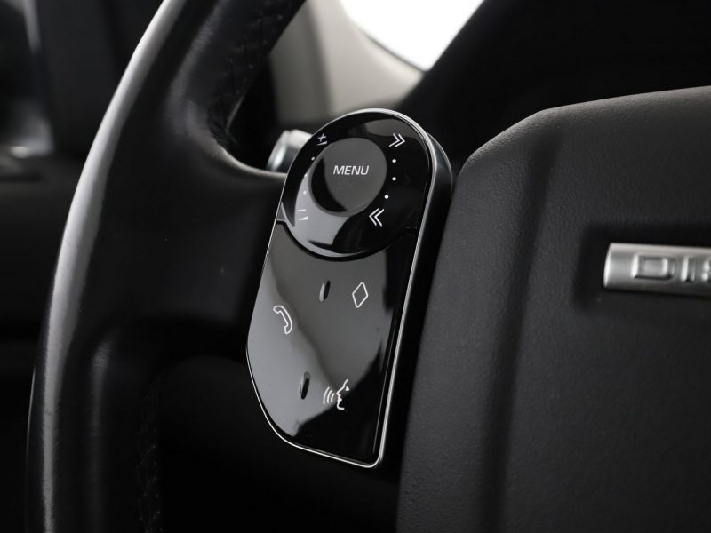 Land Rover Discovery Sport 2.0d Sport Automat AWD Panorama Tempomat Navi GrzanaSkóra Meridian LED