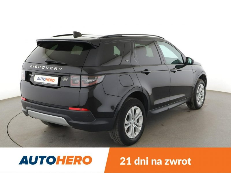 Land Rover Discovery Sport 2.0d Sport Automat AWD Panorama Tempomat Navi GrzanaSkóra Meridian LED