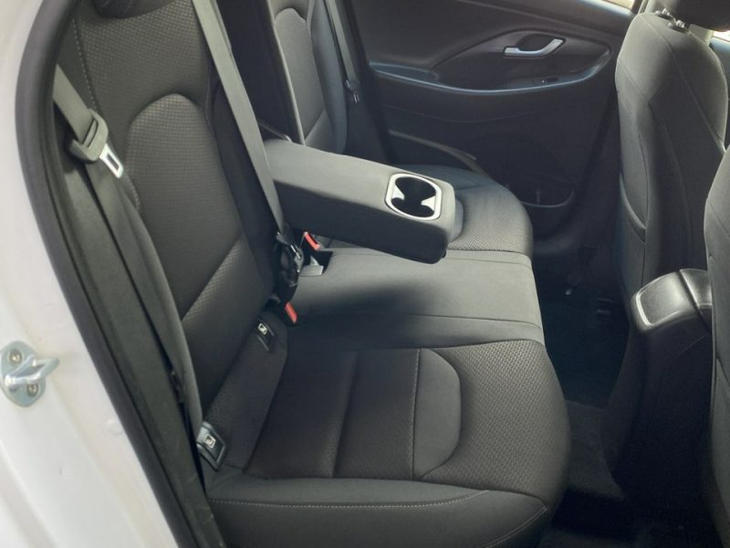 Hyundai i30 1.4 99KM Kamera, Navi,Gwarancja III (2017-)