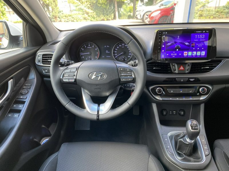 Hyundai i30 1.4 99KM Kamera, Navi,Gwarancja III (2017-)