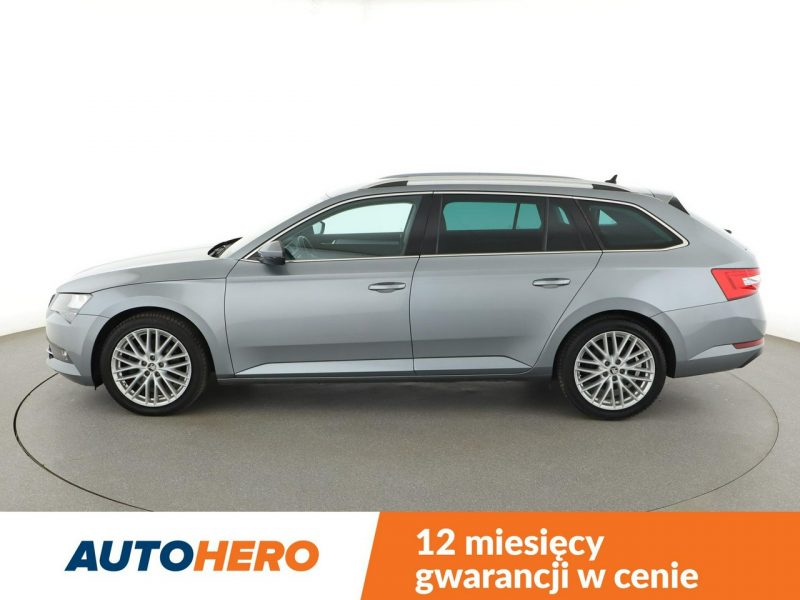 Škoda Superb klima auto grzane fotele czujniki parkowania III (2015-2023)