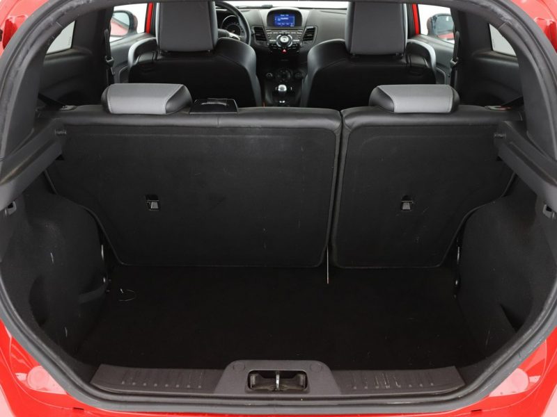 Ford Fiesta klima auto navi RECARO gzrane fotele kamera i czujniki parkowania Mk7 (2008-)