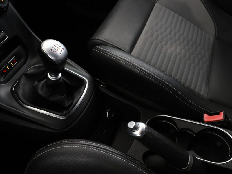 Ford Fiesta klima auto navi RECARO gzrane fotele kamera i czujniki parkowania Mk7 (2008-)