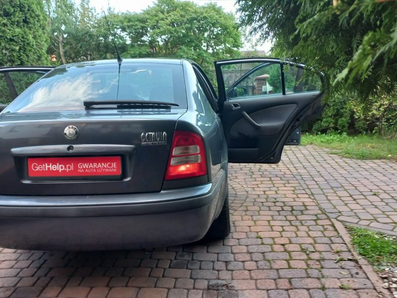 Škoda Octavia Salon PL 1.6 MPI 102 KM Klima Tour 1 właściciel 16 lat I (1996-2011)