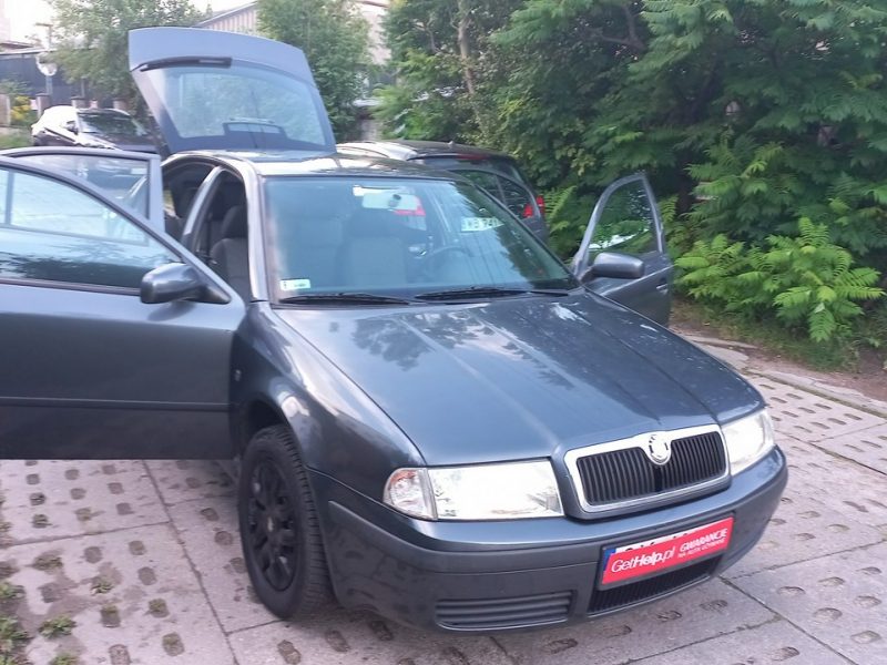 Škoda Octavia Salon PL 1.6 MPI 102 KM Klima Tour 1 właściciel 16 lat I (1996-2011)