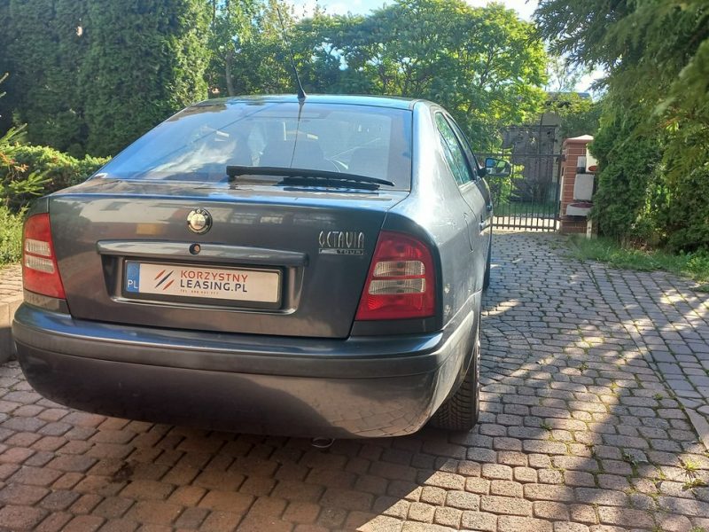 Škoda Octavia Salon PL 1.6 MPI 102 KM Klima Tour 1 właściciel 16 lat I (1996-2011)