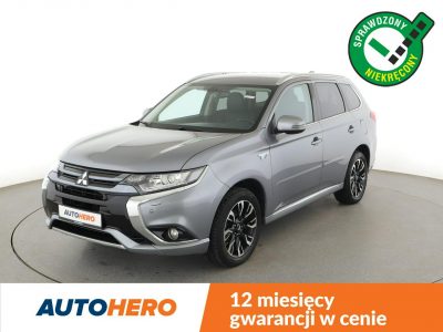 Mitsubishi Outlander PHEV automat 4x4 navi kamera grzane fotele hak tempomat III (2012-)