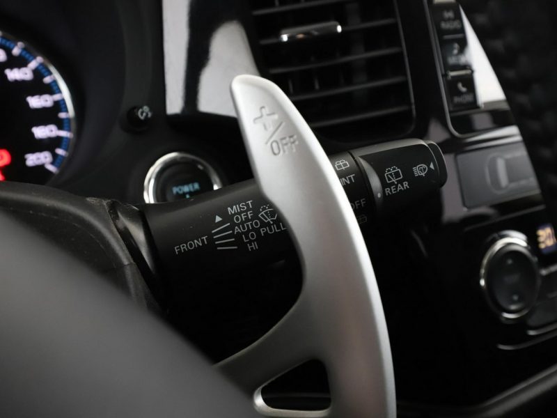 Mitsubishi Outlander PHEV automat 4x4 navi kamera grzane fotele hak tempomat III (2012-)