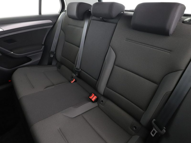 Volkswagen Golf FV23% full LED navi klima auto czujniki parkowania VII (2012-)