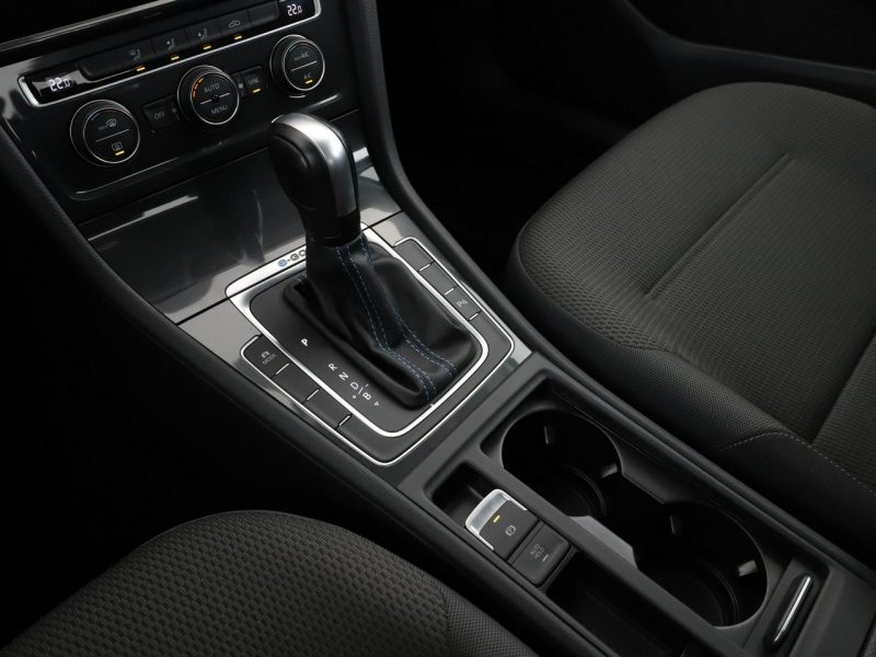 Volkswagen Golf FV23% full LED navi klima auto czujniki parkowania VII (2012-)
