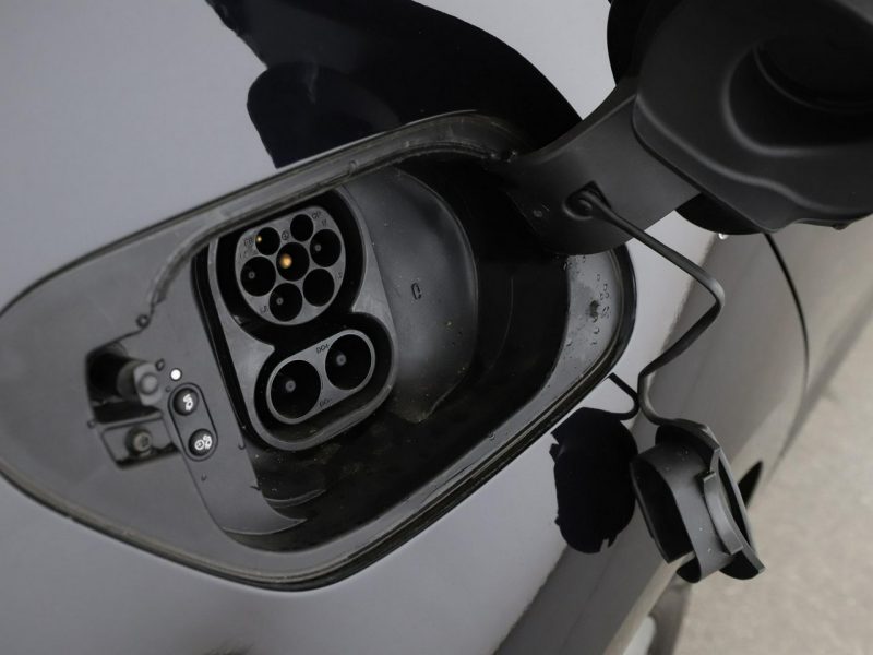 Volkswagen Golf FV23% full LED navi klima auto czujniki parkowania VII (2012-)