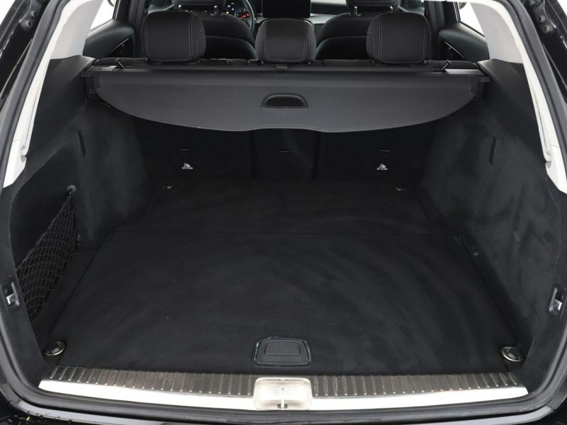 Mercedes C 200 C 200d Automat Tempomat Nawigacja Grzane Fotele ParkAssist Kamera LED W205 (2014-2021)
