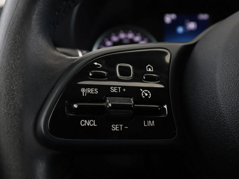 Mercedes C 200 C 200d Automat Tempomat Nawigacja Grzane Fotele ParkAssist Kamera LED W205 (2014-2021)
