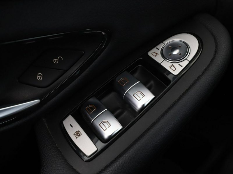 Mercedes C 200 C 200d Automat Tempomat Nawigacja Grzane Fotele ParkAssist Kamera LED W205 (2014-2021)