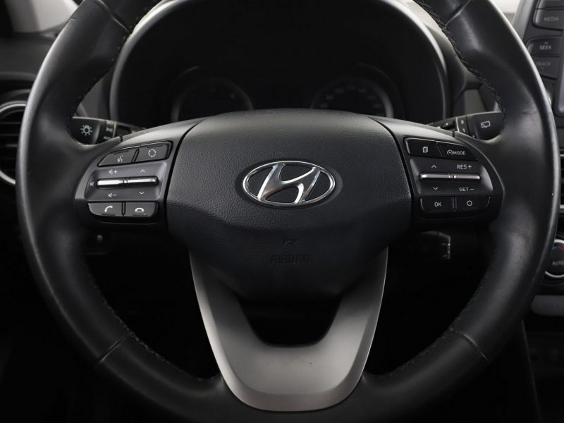 Hyundai Kona kamera tempomat klima-auto Bluetooth I (2017-2023)