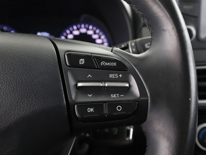 Hyundai Kona kamera tempomat klima-auto Bluetooth I (2017-2023)