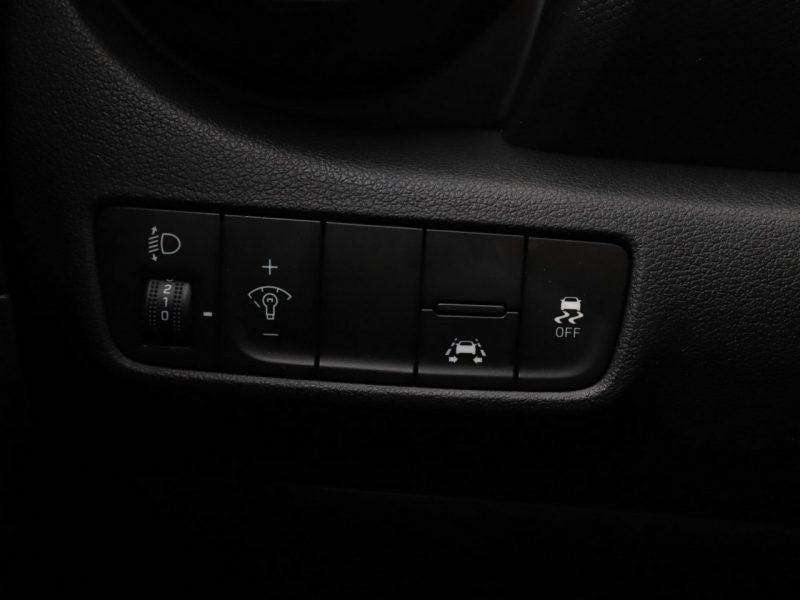 Hyundai Kona kamera tempomat klima-auto Bluetooth I (2017-2023)