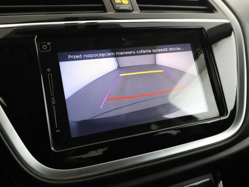 Suzuki SX4 S-Cross 4X4 Navi Klimatyzacja Podgrzewane fotele Kamera cofania Bluetooth