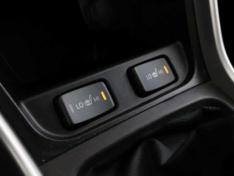 Suzuki SX4 S-Cross 4X4 Navi Klimatyzacja Podgrzewane fotele Kamera cofania Bluetooth