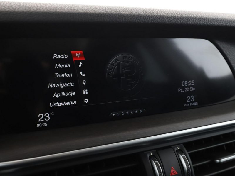 Alfa Romeo Stelvio FV23% automat 280KM 4x4 skóra navi grzane fotele kamera panorama temp