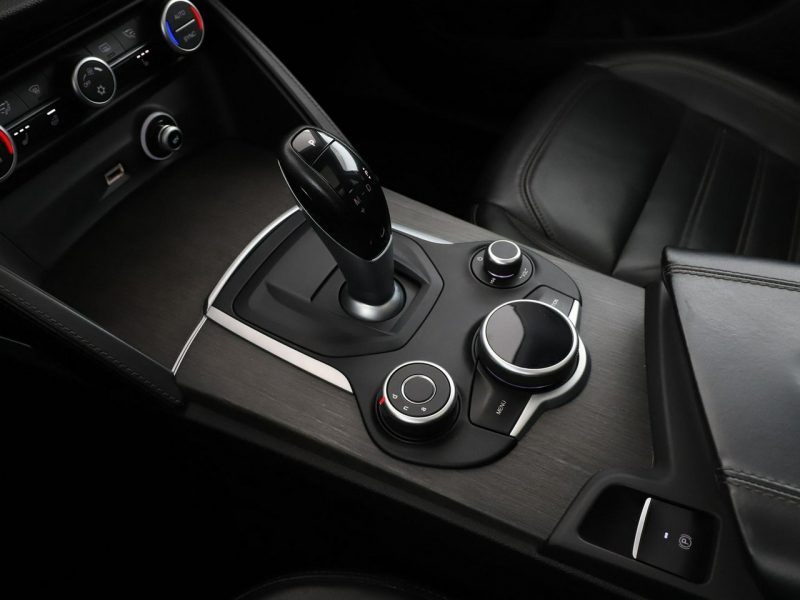 Alfa Romeo Stelvio FV23% automat 280KM 4x4 skóra navi grzane fotele kamera panorama temp