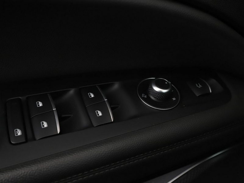 Alfa Romeo Stelvio FV23% automat 280KM 4x4 skóra navi grzane fotele kamera panorama temp