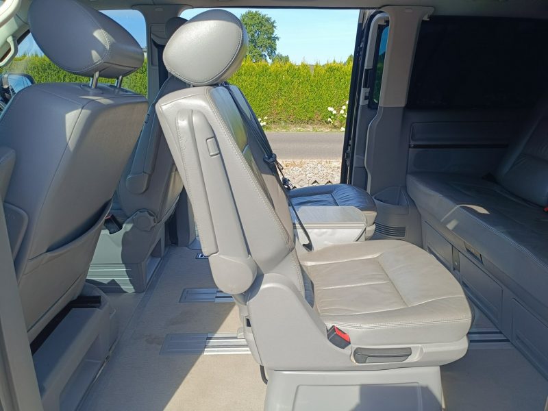 Volkswagen Multivan 2.5TDI 158KM [Eu6] Higline-7 osób -7 Foteli -1 Wł od 7 lat