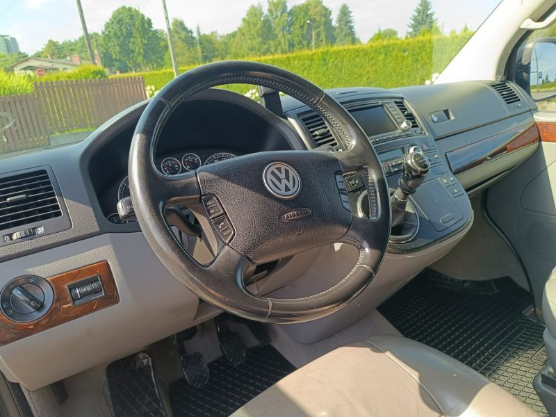 Volkswagen Multivan 2.5TDI 158KM [Eu6] Higline-7 osób -7 Foteli -1 Wł od 7 lat