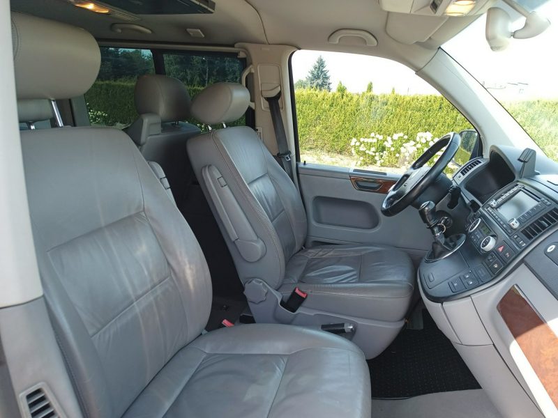 Volkswagen Multivan 2.5TDI 158KM [Eu6] Higline-7 osób -7 Foteli -1 Wł od 7 lat