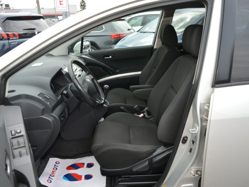 Toyota Corolla Verso 1.6i 100% bezwypadkowy Klimatronik Przebieg 120 tys.km III (2004-2009)