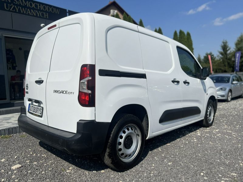 Toyota ProAce City Salon Polska Poleasingowy I właściciel Serwis ASO VAT 23% Bezwypadkowy