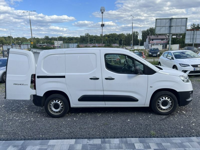 Toyota ProAce City Salon Polska Poleasingowy I właściciel Serwis ASO VAT 23% Bezwypadkowy