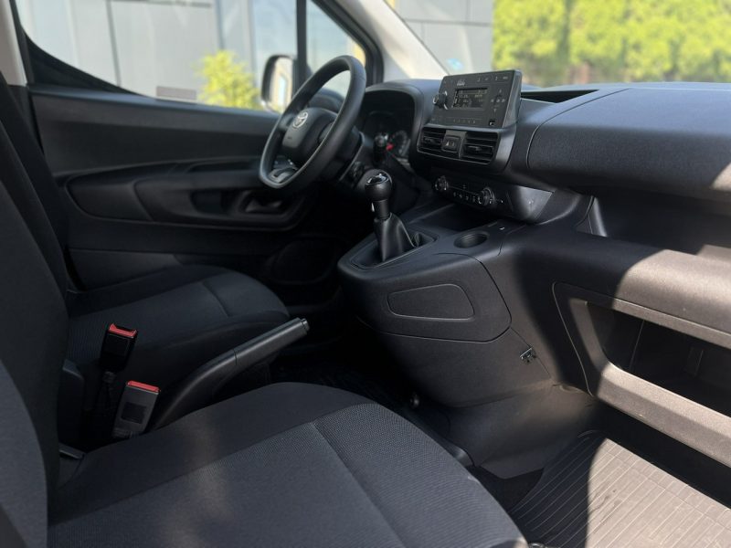 Toyota ProAce City Salon Polska Poleasingowy I właściciel Serwis ASO VAT 23% Bezwypadkowy