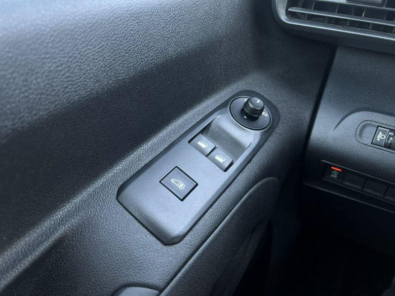 Toyota ProAce City Salon Polska Poleasingowy I właściciel Serwis ASO VAT 23% Bezwypadkowy