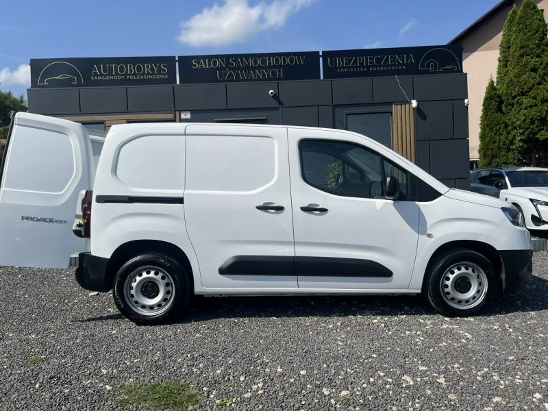 Toyota ProAce City Salon Polska Poleasingowy I właściciel Serwis ASO VAT 23% Bezwypadkowy