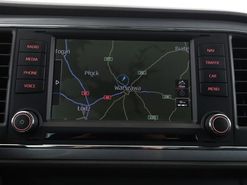 Seat Leon full LED navi półskóra grzane fotele czujniki parkowania III (2012-)