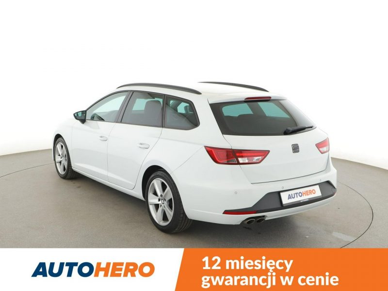 Seat Leon full LED navi półskóra grzane fotele czujniki parkowania III (2012-)